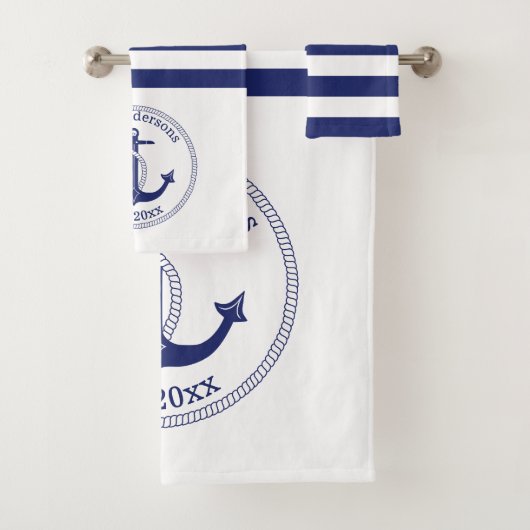 Monogram Nautical Anchor Navy Blue Stripes Family Bad Handdoek (Insitu)
