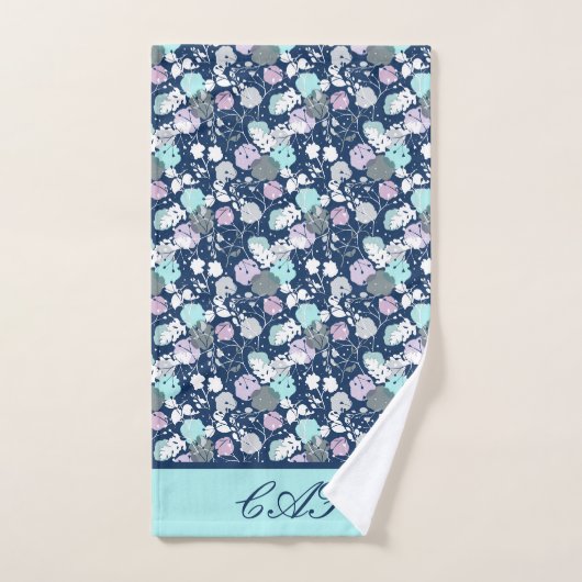 Monogram Navy Blauw Lichtblauw Wit Paars Bloemmoti Bad Handdoek (Handdoek)