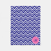Monogram Navy Blue Chevron Pattern met Hot Pink Fleece Deken (Voorkant)