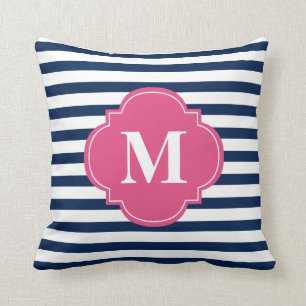 Monogram Navy Blue en Fuchsia Stripes Kussen