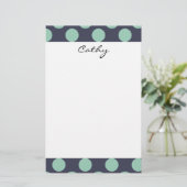 Monogram Navy Blue Mint Green Polka Dot Pattern Briefpapier (Staand voorkant)
