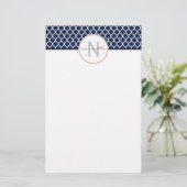 Monogram Navy Blue Quatrefoil Briefpapier (Staand voorkant)