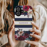 Monogram Navy Burgundy en Gold Boho Floral Stripe iPhone 16 Hoesje<br><div class="desc">De monogrammed van de douane telefoongevallen die met jouw naam of andere teksten worden gepersonaliseerd. Dit trendy boho-ontwerp is voorzien van een waterverf florale rand in bijtende herfstkleuren op een marinevlek en witte gestreept achtergrond met een faux gouden foliesyndroom. Gebruik de ontwerphulpmiddelen om het even welke achtergrondkleur te kiezen, de...</div>