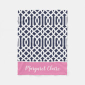 Monogram Navy en Pink Trellis | bewerkbare kleuren Fleece Deken (Voorkant)
