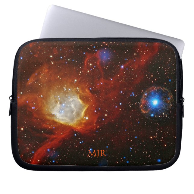Monogram Nebula N90 en Pulsar SXP1062 Laptop Sleeve (Voorkant)