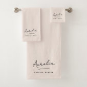 Monogram Neutraal Modern Minimaal Stijlvol Blush R Bad Handdoek (Insitu)