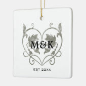 monogram nr. 4 keramisch ornament (Links)