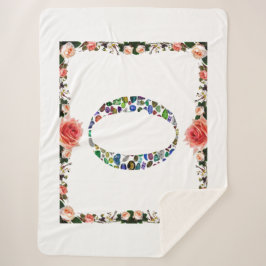 Monogram 'O' Sherpa Deken