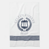 Monogram ontwerp van Navy Blue Wreath en Stripes Theedoek (Verticaal)