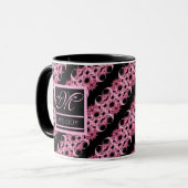 Monogram op fractale roze en zwart mok (Voorkant links)