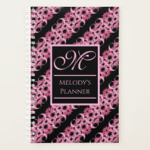 Monogram op fractale roze en zwarte harde onderlaa