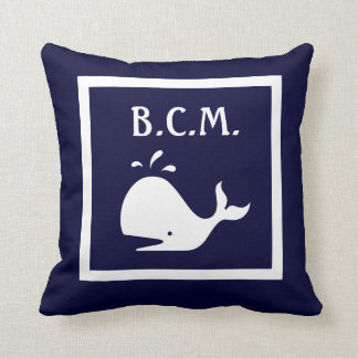monogram op walvis & Anker WIT op BLAUW KUSSEN