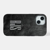 Monogram op zwarte leer iPhone 15 case (Achterkant horizontaal)