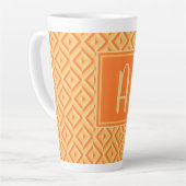 Monogram Oranje driekleurig diamantpatroon Latte Mok (Linkerhoek)
