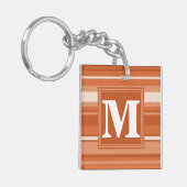 Monogram oranje strepen sleutelhanger (Voorkant Links)