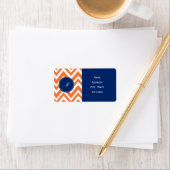 Monogram Oranje Zigzag Patroon met Royal Blue Etiket (Insitu)