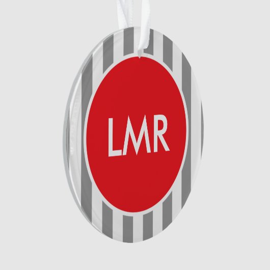 Monogram Ornament (voorkant)