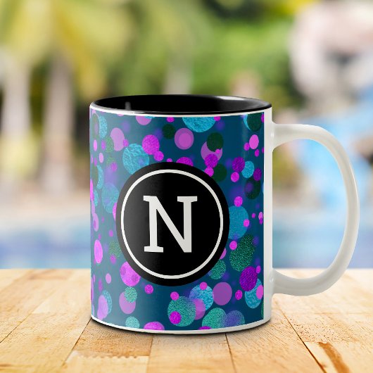 Monogram paars blauw glitter confetti stippen op b tweekleurige koffiemok