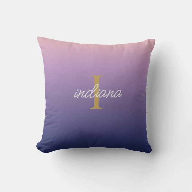 Monogram Paars Blauw Ombre Stijlvolle Script Naam Kussen (Voorkant)