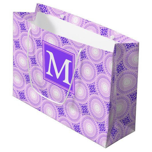 Monogram paarse cirkels large cadeautasje (Voorkant Gekanteld)