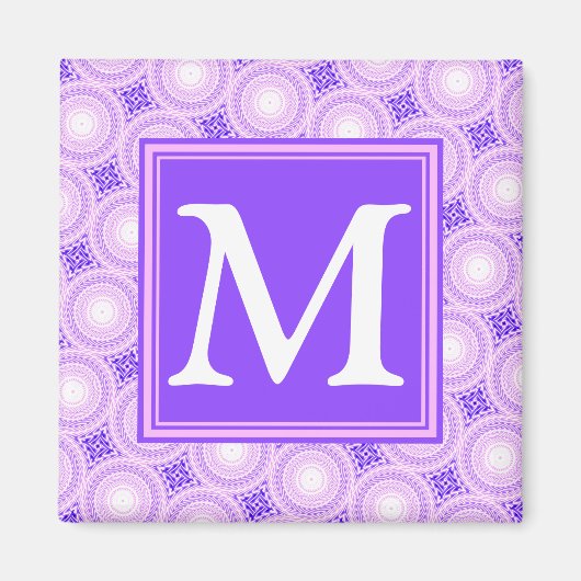 Monogram paarse cirkels magneet (Voorkant)