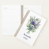 Monogram Paarse Lavendelbloemen Eucalyptus Jaarlij Planner (Display)