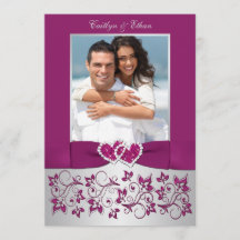 Monogram Paarse zilveren bloemfoto bruiloft uitnod