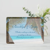 Monogram palmbomen op strandbruiloft kaart (Staand voorkant)