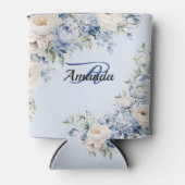 Monogram Party Dusty Blue Waterverf Ivoorbloemen Blikjeskoeler (Voorkant)