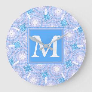 Monogram patroon van elektrische blauwe cirkels grote klok
