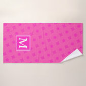 Monogram patroon van hete roze cirkels badhanddoek (Badhanddoek)