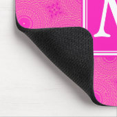 Monogram patroon van hete roze cirkels muismat (Hoek)
