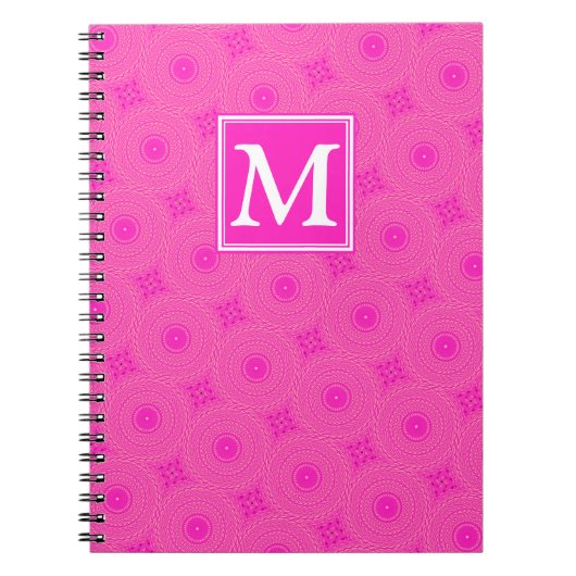 Monogram patroon van hete roze cirkels notitieboek (Voorkant)