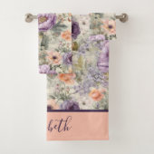 Monogram  Peach Paars Floral Shabby Chic Bad Handdoek (Insitu)