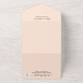 Monogram Peach Roos Weddenschap in één uitnodiging (Buitenkant)