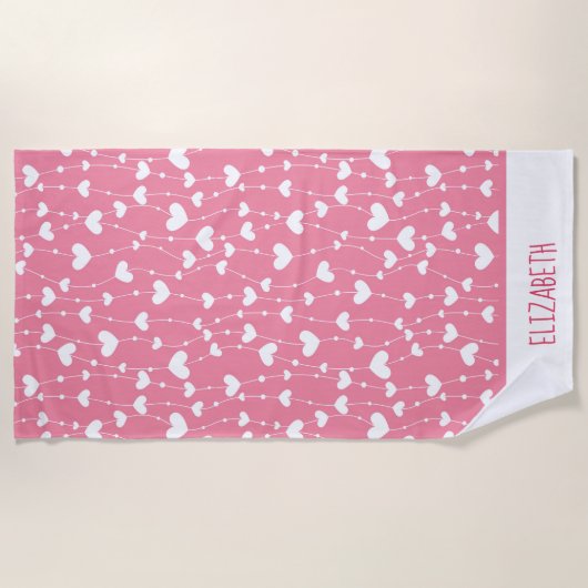 Monogram personaliseer roze witte harten strandlaken (Voorkant)