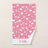 Monogram Personaliseer Roze Witte Hartjes Bad Handdoek (Handdoek)