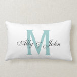 Monogram Pillow met namen Kussen<br><div class="desc">Aangepaste namen en monogram kussen.</div>