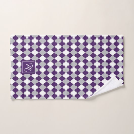 Monogram Plum Paars, Grey en White Quatrefoil Bad Handdoek (Handdoek)