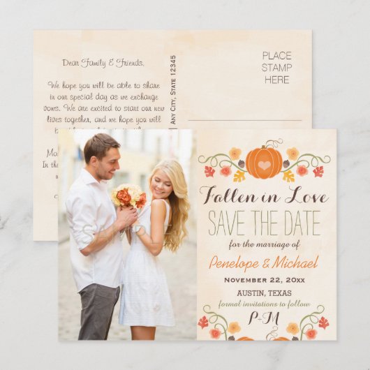 Monogram Pumpkin Fall Wedding Save the Date Aankondigingskaart (Voorkant / Achterkant)