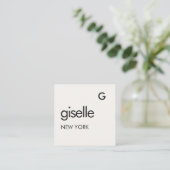 Monogram QR Code Luxe Elegant Minimalist Vierkante Visitekaartje (Staand voorkant)