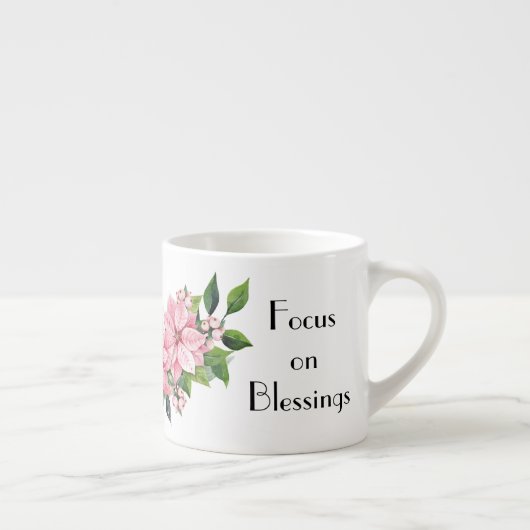 Monogram & Quote, Roze Poinsettia Swag op 6oz Espresso Kop (Rechts)