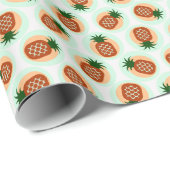 Monogram retro-bruine en anananassapatronen cadeaupapier (Rol Hoek)