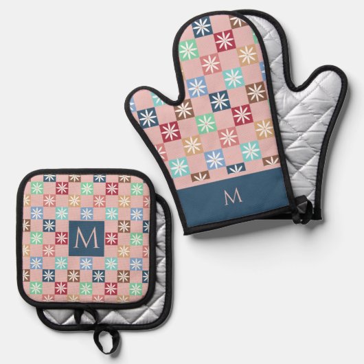 Monogram Retro Checker & Daisy Patroon Stoffig Roz Ovenwant & Pannenlap Set (Voorkant / Achterkant)