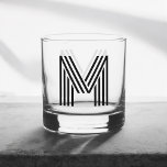Monogram retro eenvoudig whisky glas<br><div class="desc">Geniet van uw favoriete whisky in stijl met ons gepersonaliseerde whiskeyglas. Je monogram krijgt een retro charme in het klassieke Monoton lettertype. Gemaakt voor liefhebbers die de fijnere dingen waarderen, dit glas is niet alleen voor het nippen; het is een verklaring van tijdloze smaak. Verhoog uw drink ervaring met een...</div>