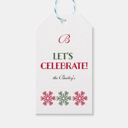 Monogram rode en groene sneeuwvlokken cadeaulabel (Voorkant)