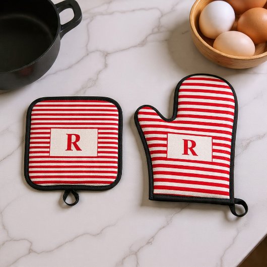 Monogram Rode/Witte Strepen Ovenwant & Pannenlap Set