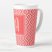 Monogram Rood Drietonig Diamantpatroon Latte Mok (Rechterhoek)