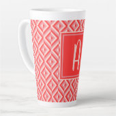 Monogram Rood Drietonig Diamantpatroon Latte Mok (Linkerhoek)