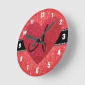 Monogram rood glitter rood hart ronde klok (Hoek)